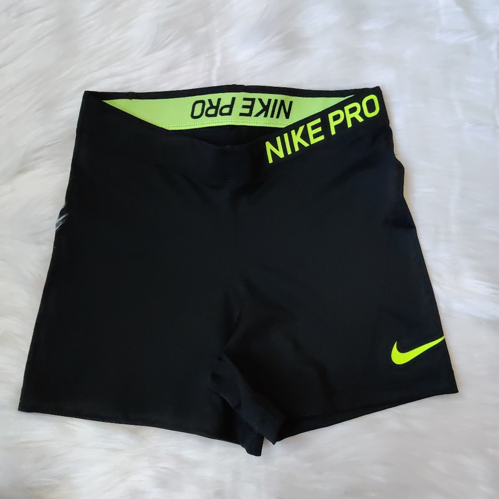 Nike Pro Dri-Fit Compression Shorts, Medium